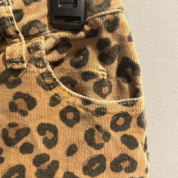 Cheetah print corduroy skirt - Picture 5 of 11